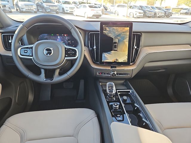 2026 Volvo XC60 Plus - Photo 15