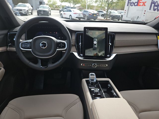 2026 Volvo XC90 Plus - Photo 15