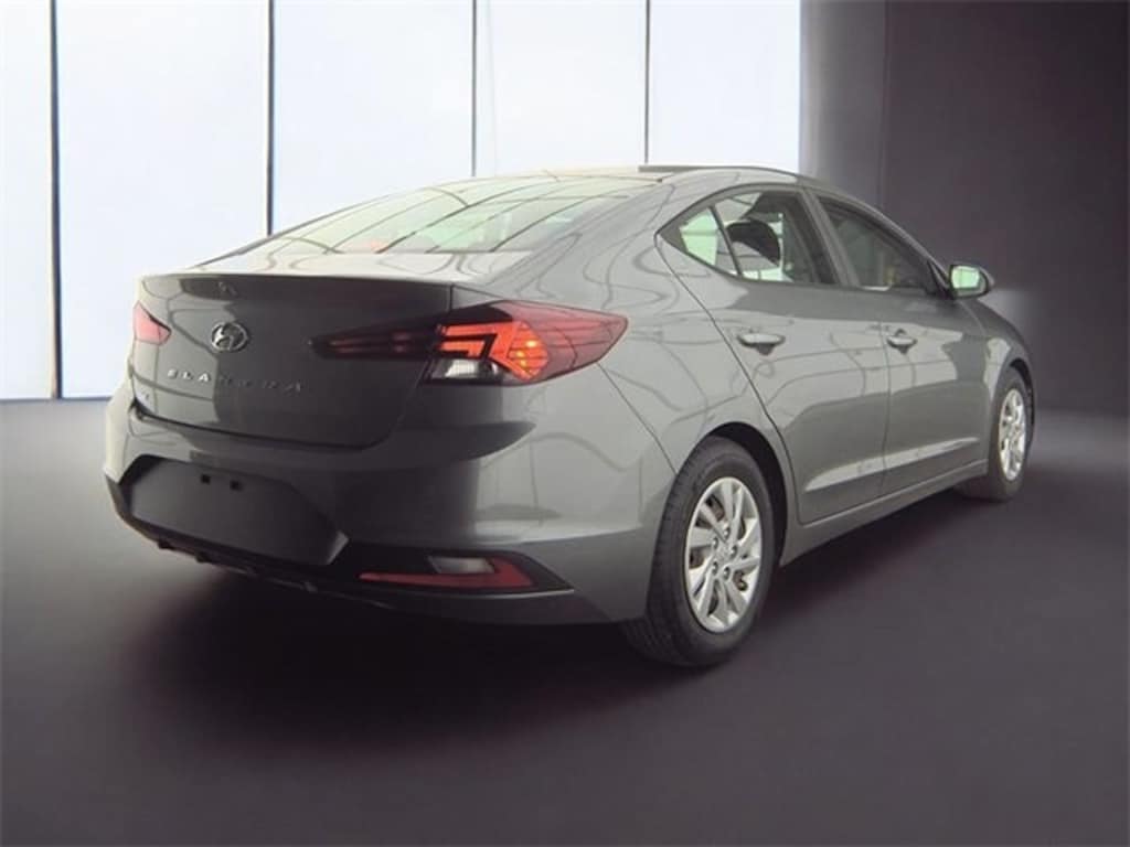 Used 2019 Hyundai Elantra SE Sedan