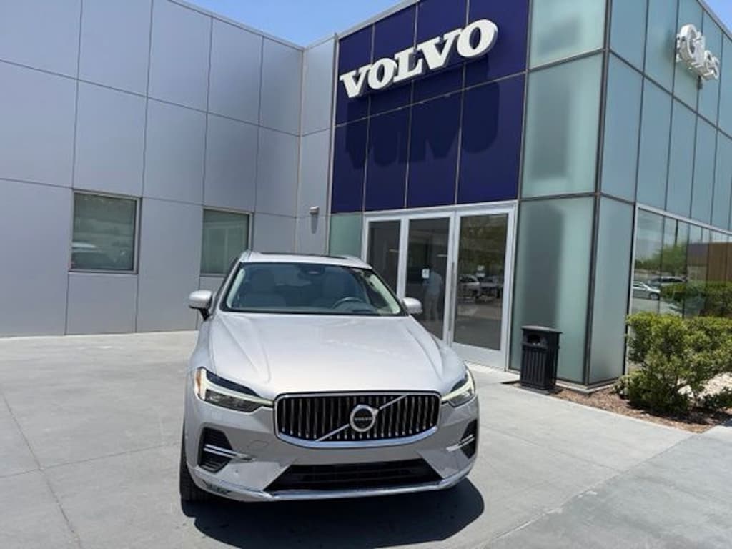 Used 2022 Volvo XC60 B6 AWD Inscription SUV