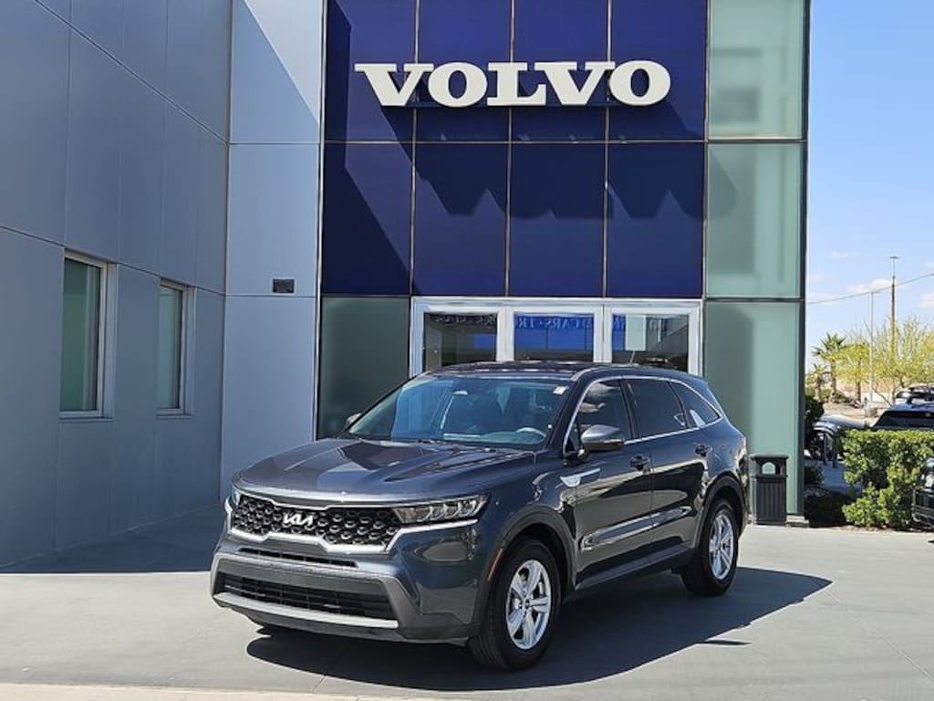 Used 2022 Kia Sorento LX SUV