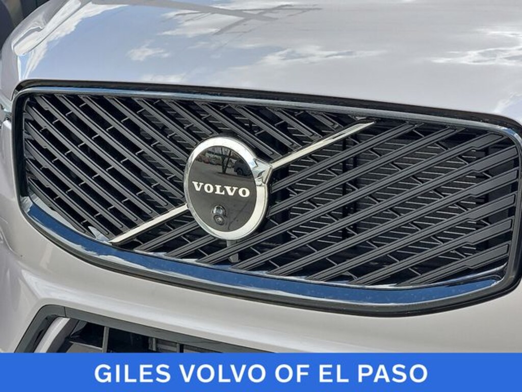 New 2026 Volvo XC60 plug-in hybrid T8 Plus SUV