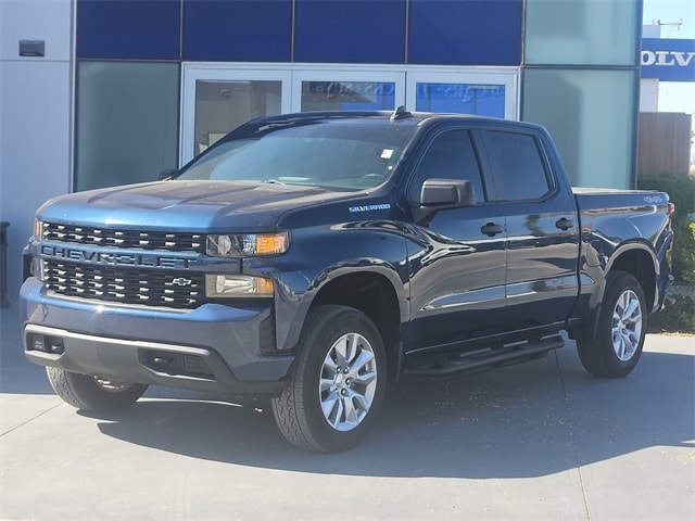 Used 2020 Chevrolet Silverado 1500 Custom with VIN 3GCPYBEHXLG350110 for sale in El Paso, TX