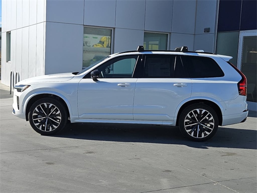 New 2026 Volvo XC90 B6 Ultra Dark Theme 7-Seater SUV