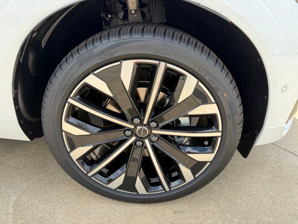 2026 Volvo XC60 Ultra - Photo 10