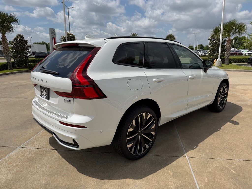 2026 Volvo XC60 Ultra - Photo 5
