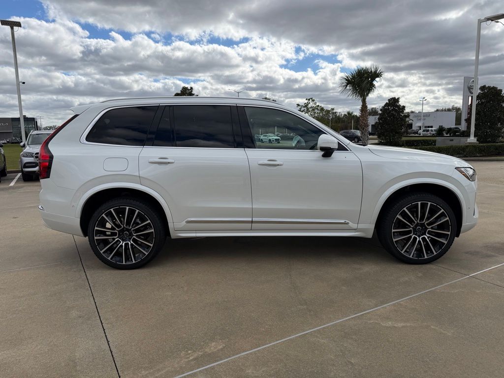 2026 Volvo XC90 Plus - Photo 6