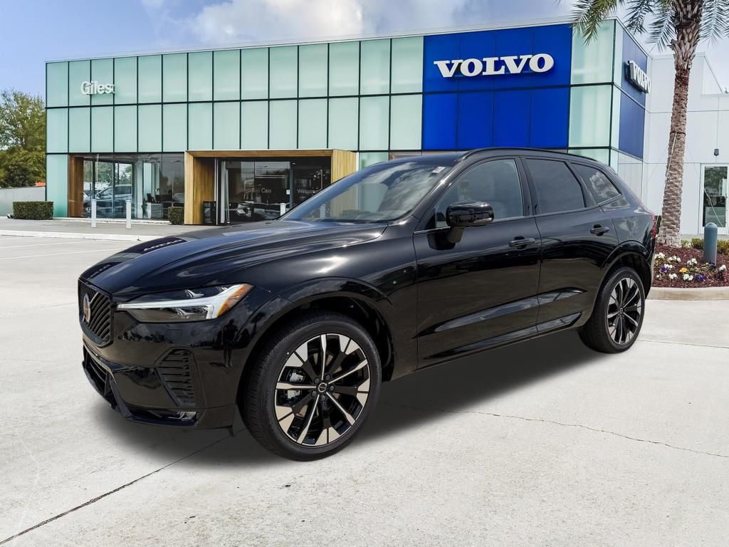 2026 Volvo XC60 B5 Plus