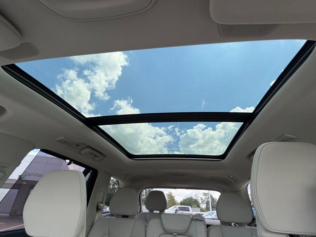 2026 Volvo XC90 Ultra - Photo 24