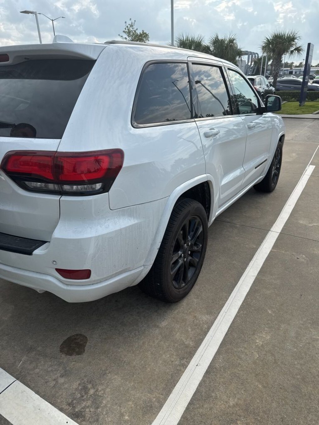 Used 2021 Jeep Grand Cherokee Laredo SUV