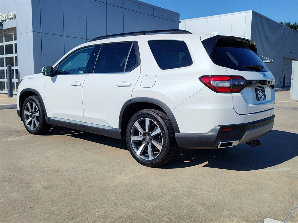 Used 2023 Honda Pilot Touring SUV