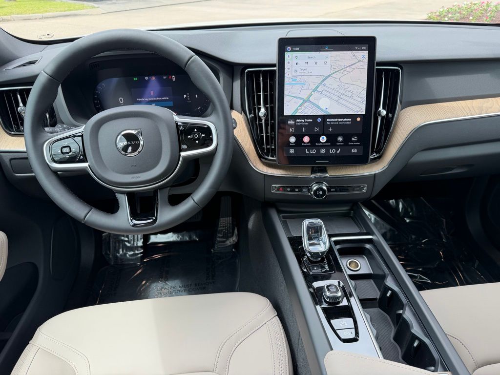 2026 Volvo XC60 Core - Photo 16