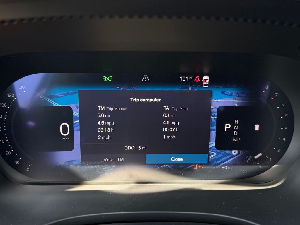 2026 Volvo XC60 Plus - Photo 19