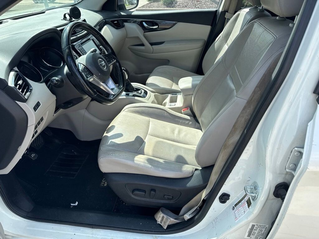 Used 2017 Nissan Rogue Sport SL SUV