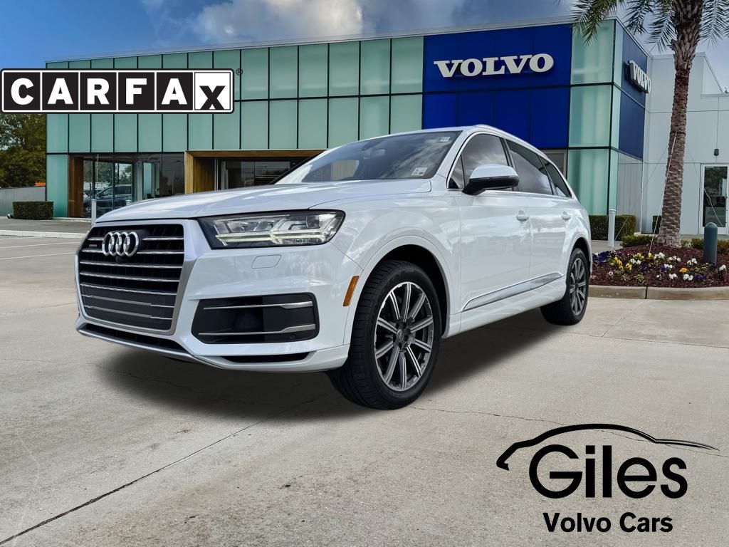 2017 Audi Q7 Premium Plus's photo