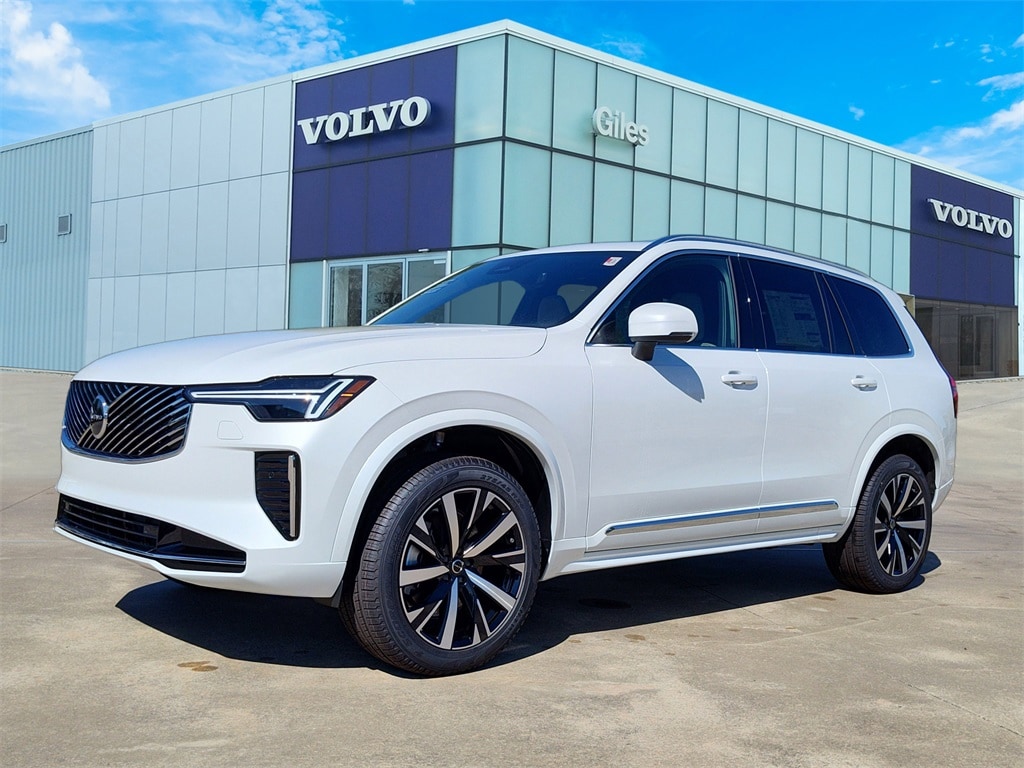 New 2026 Volvo XC90 B5 Core SUV