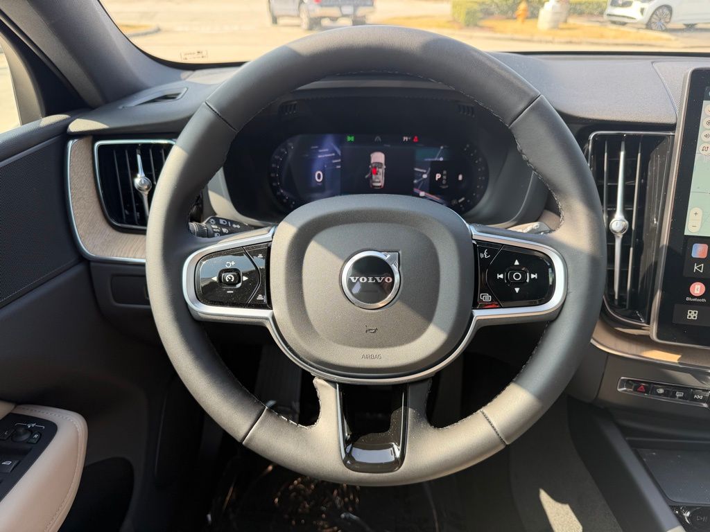 2026 Volvo XC60 Core - Photo 18