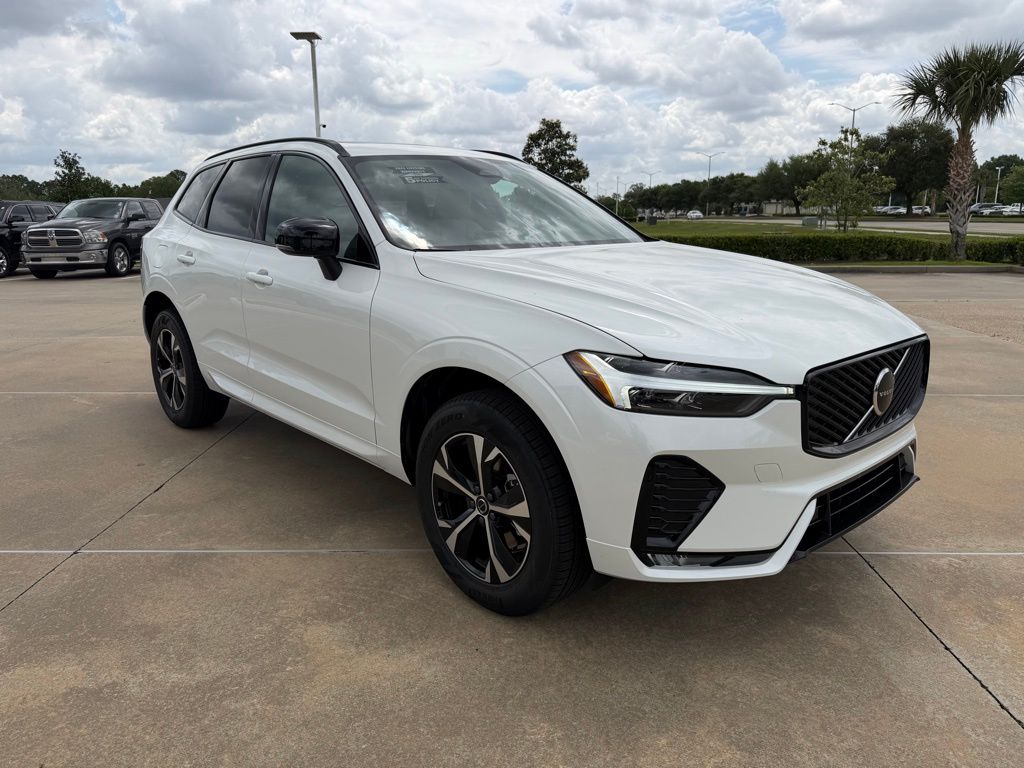 2026 Volvo XC60 Core - Photo 7