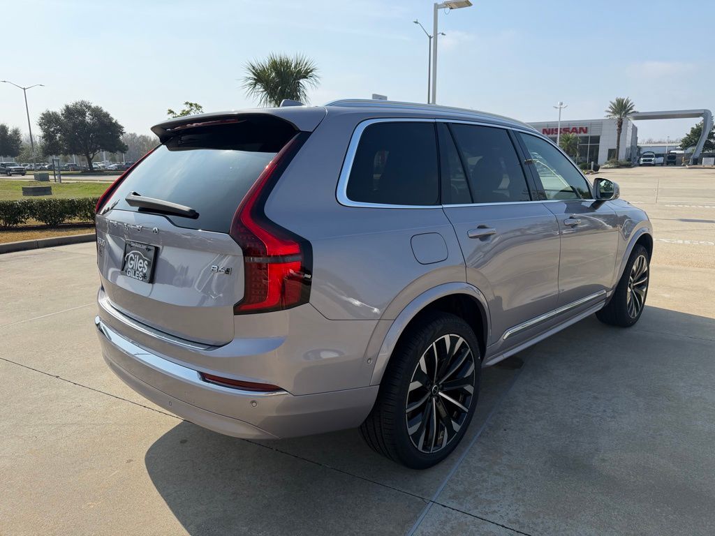 2026 Volvo XC90 Plus - Photo 5