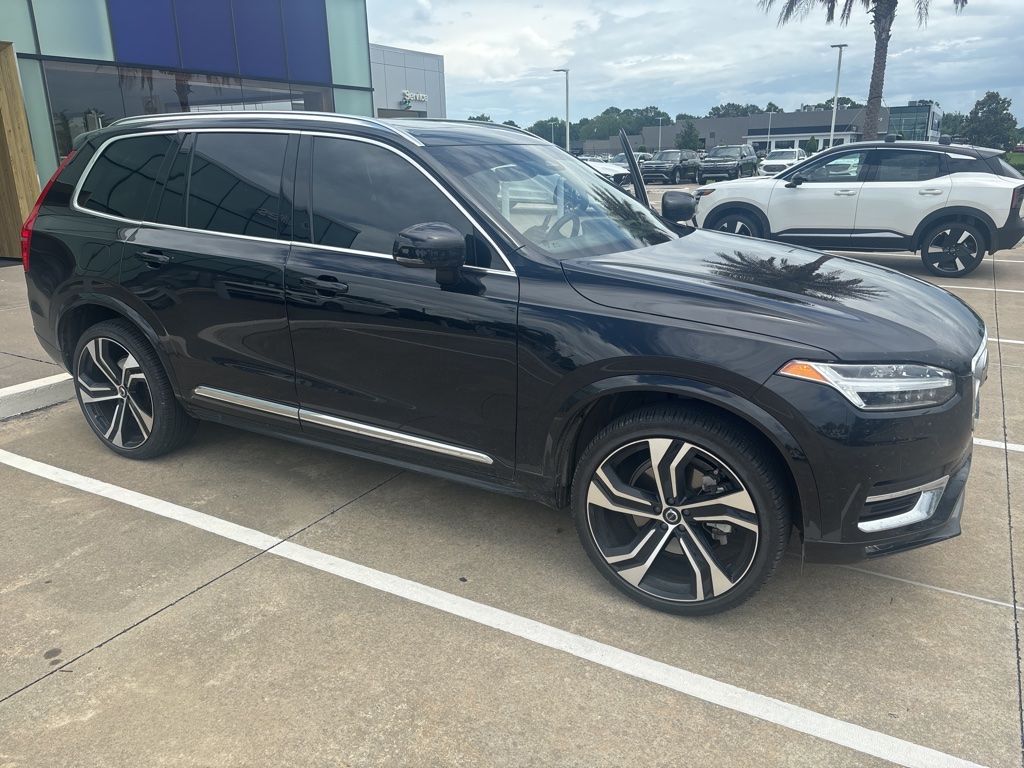 2025 Volvo XC90 B6 Ultra Bright 7-Seater 4WD's photo
