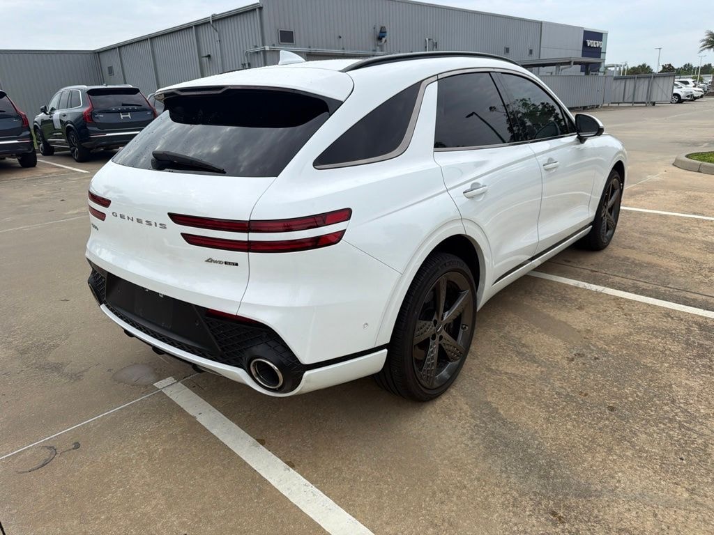 Used 2024 Genesis GV70 SUV