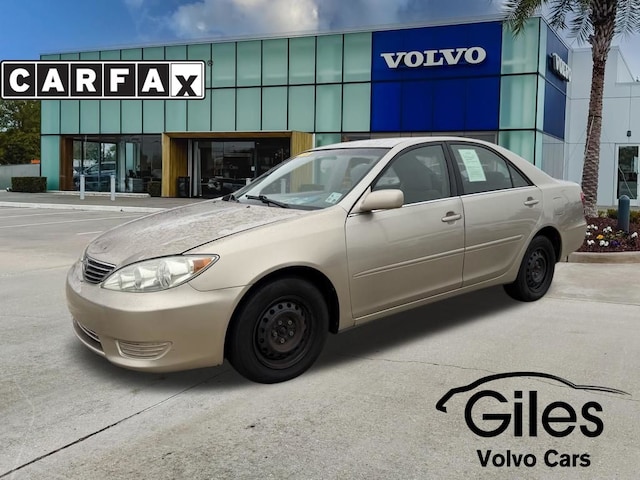 2005 Toyota Camry Sedan