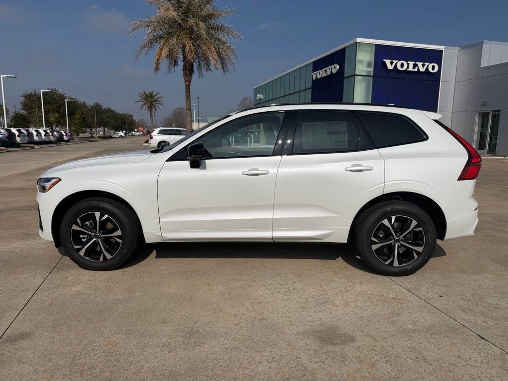New 2026 Volvo XC60 B5 Core SUV