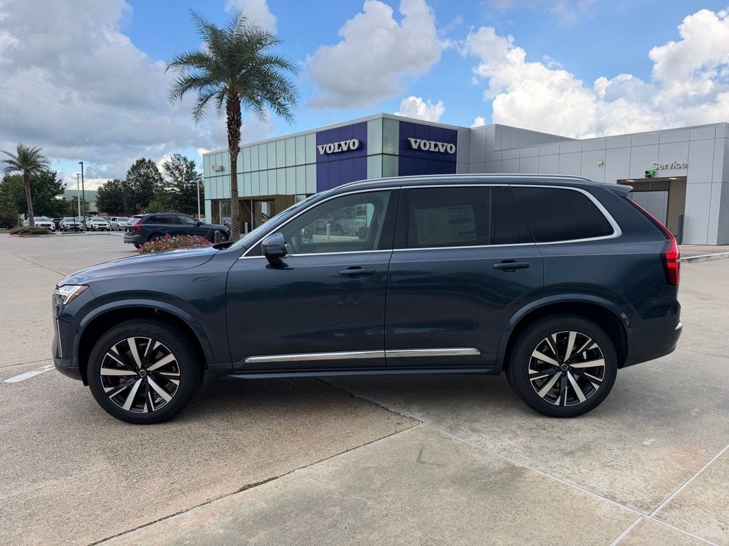 New 2027 Volvo XC90 B5 Core SUV