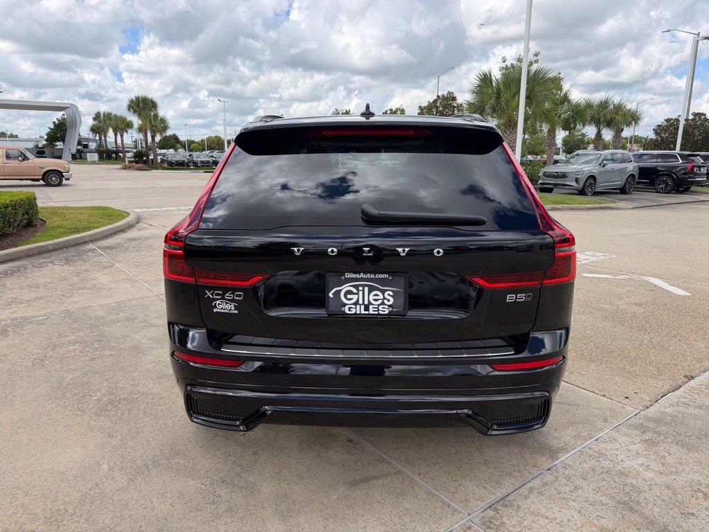 New 2027 Volvo XC60 B5 Ultra SUV