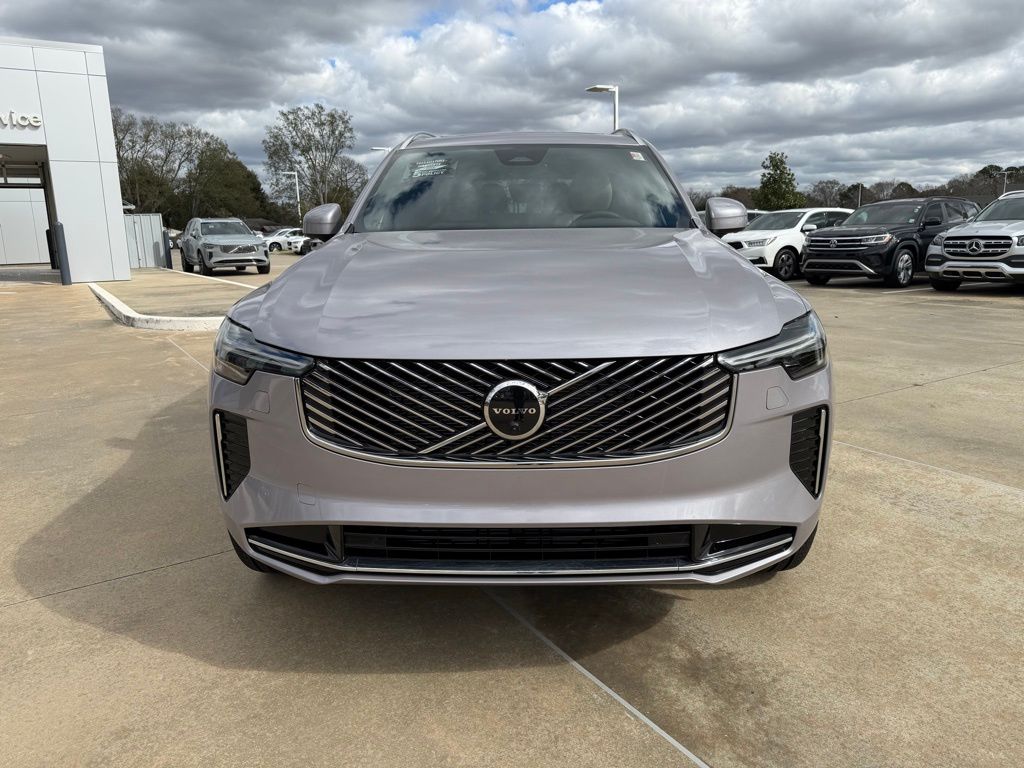 2026 Volvo XC90 Plus - Photo 9