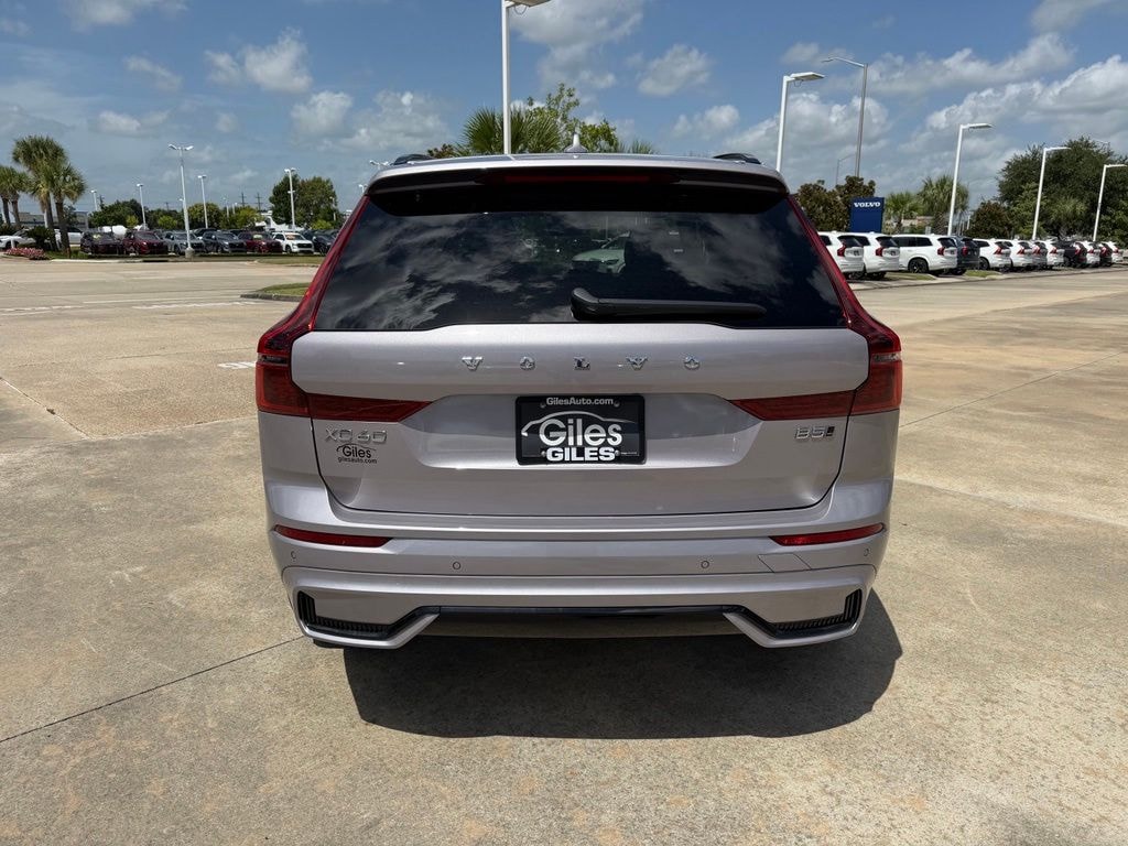 New 2026 Volvo XC60 B5 Plus SUV