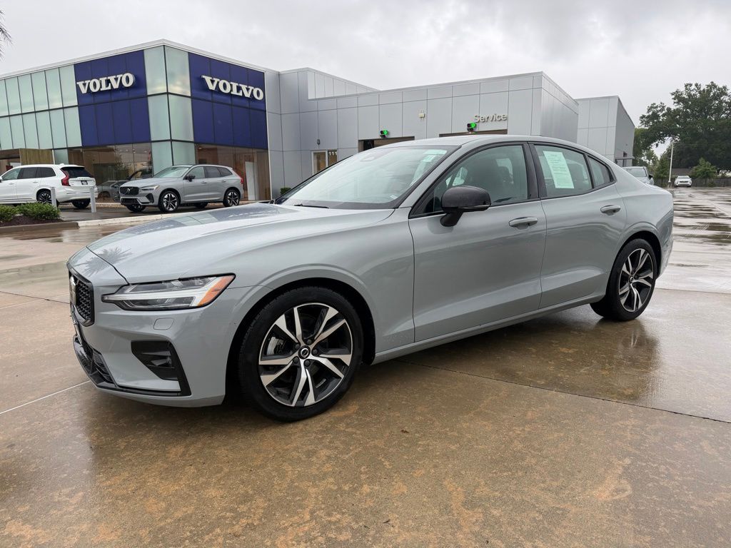 2025 Volvo S60