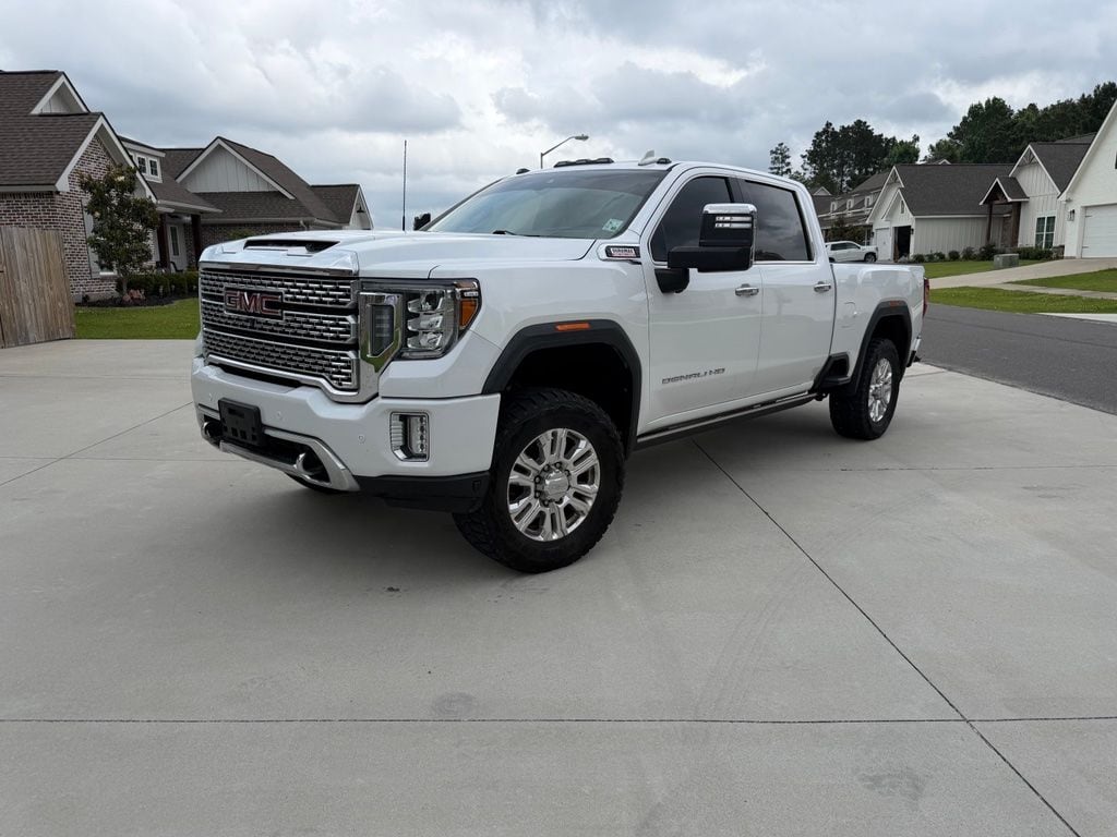 2021 GMC Sierra 4WD Crew Cab Standard Box Denali's photo