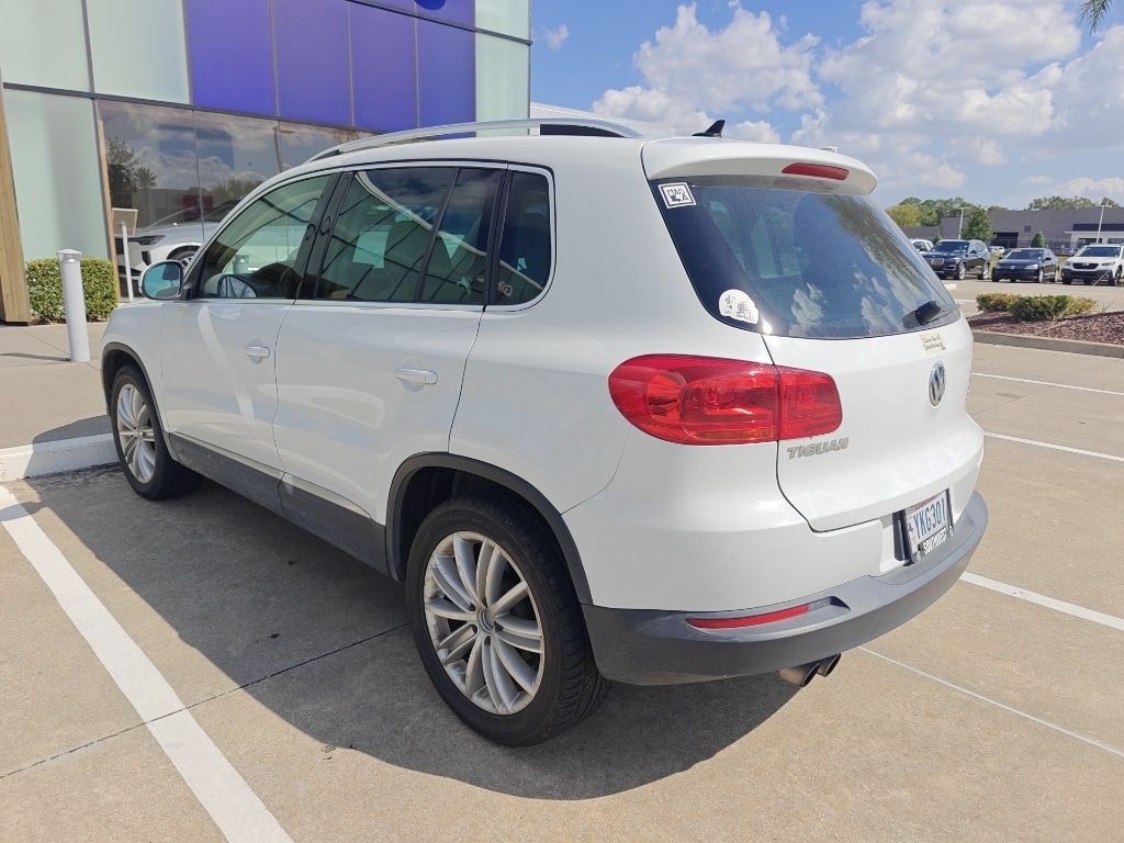 Used 2015 Volkswagen Tiguan SE w/Appearance Package SUV