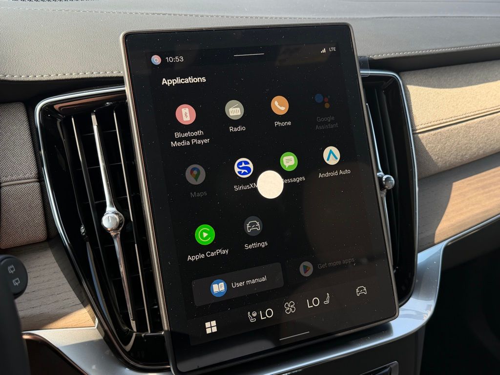 2026 Volvo XC90 Plus - Photo 20