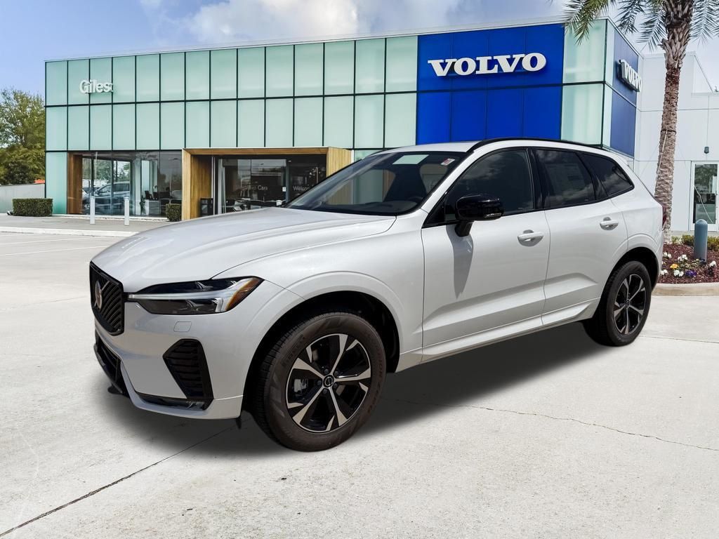 2026 Volvo XC60 B5 Core