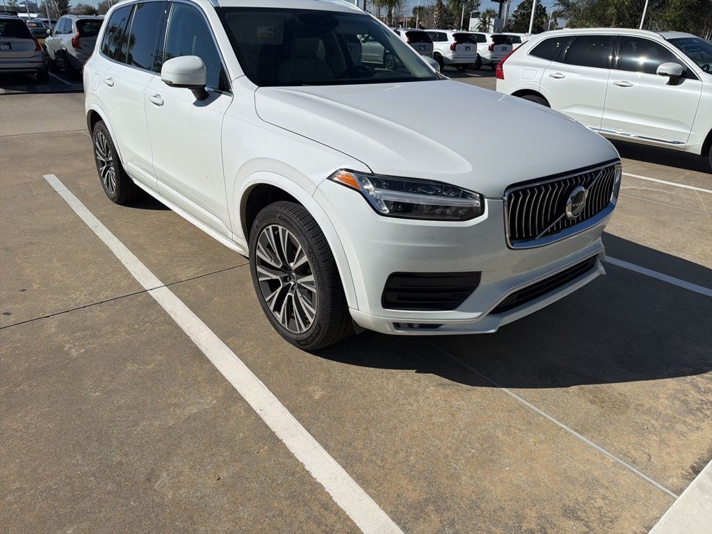 Used 2020 Volvo XC90 T6 Momentum 7 Passenger SUV