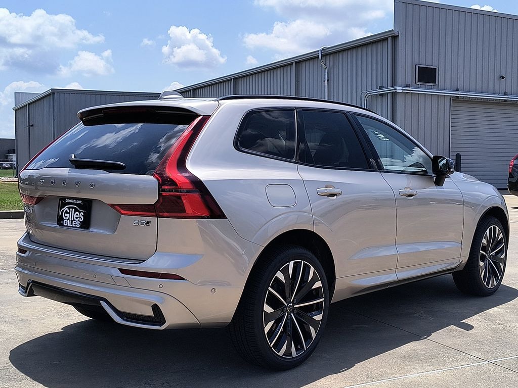 New 2026 Volvo XC60 B5 Ultra SUV