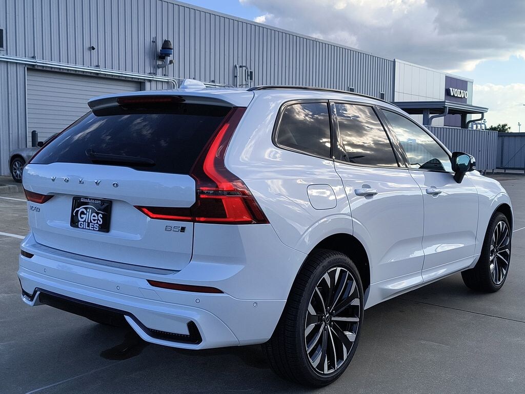 New 2026 Volvo XC60 B5 Ultra SUV