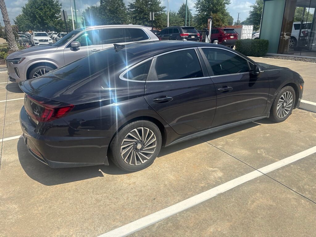 Used 2023 Hyundai Sonata Hybrid SEL Sedan