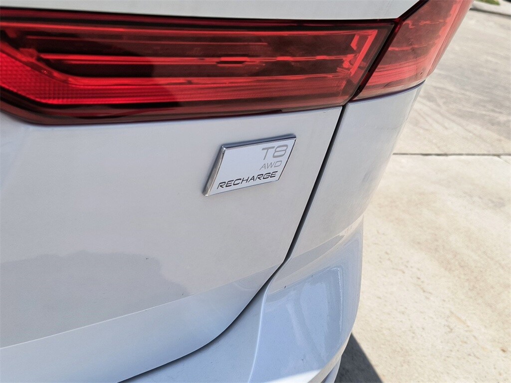 2024 Volvo XC60 Recharge T8 Plus photo 4