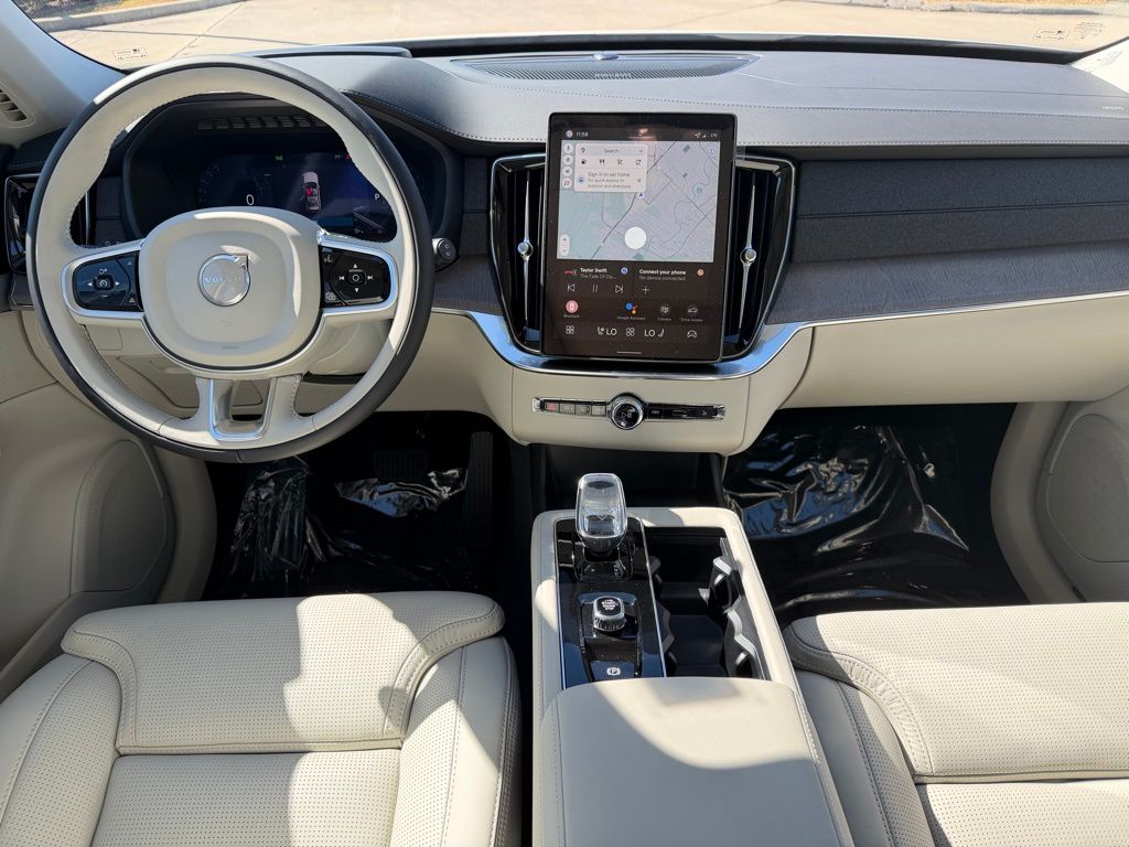 2026 Volvo XC90 Ultra - Photo 16