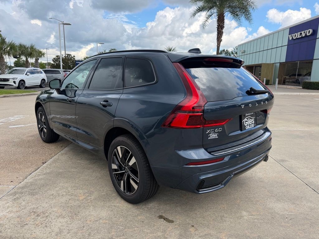 New 2027 Volvo XC60 B5 Core SUV