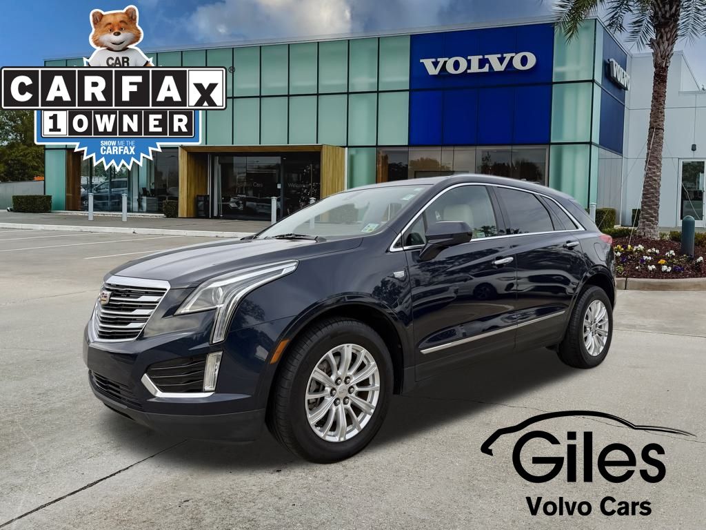 2017 Cadillac XT5 Base
