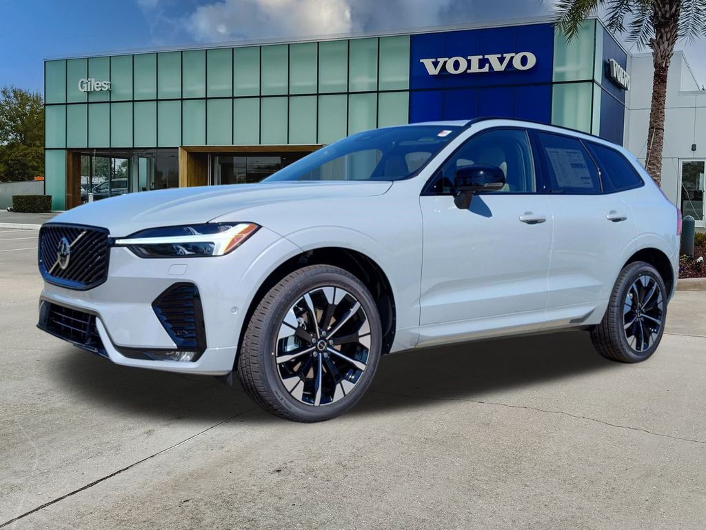 2026 Volvo XC60 Plus's photo
