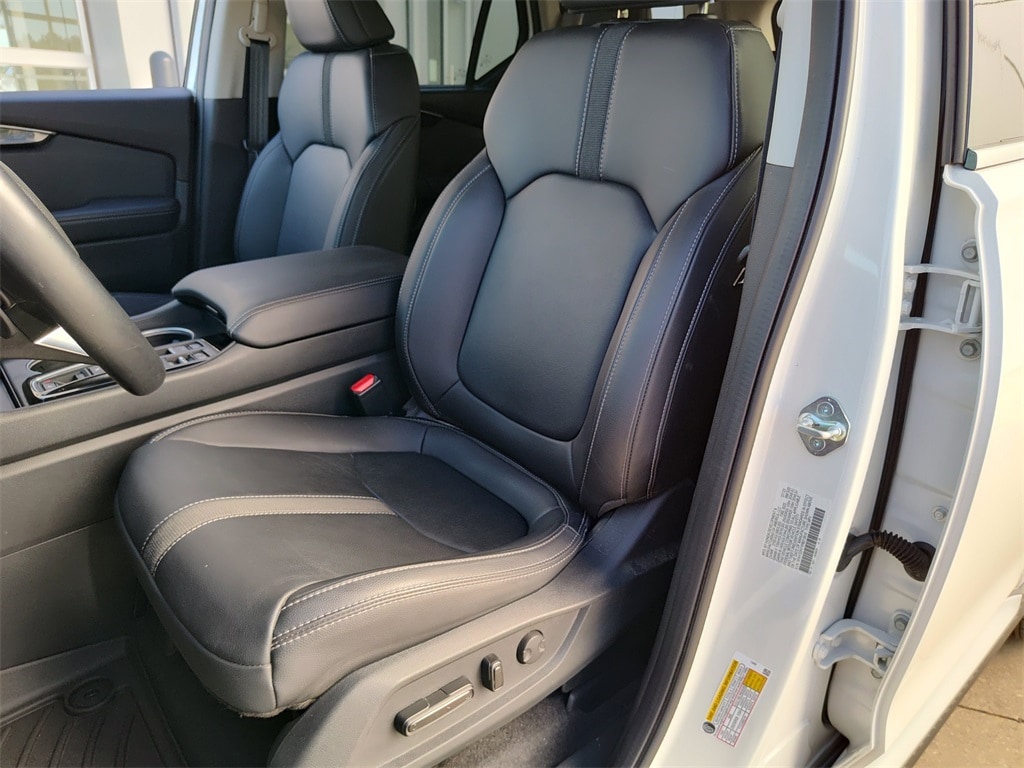 Used 2023 Honda Pilot Touring SUV