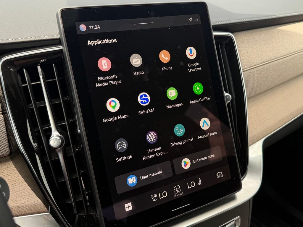 2026 Volvo XC90 Plus - Photo 19