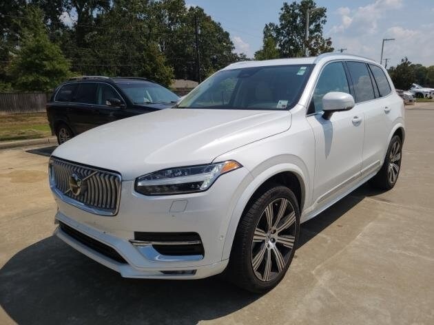 2024 Volvo XC90 Plus photo 2