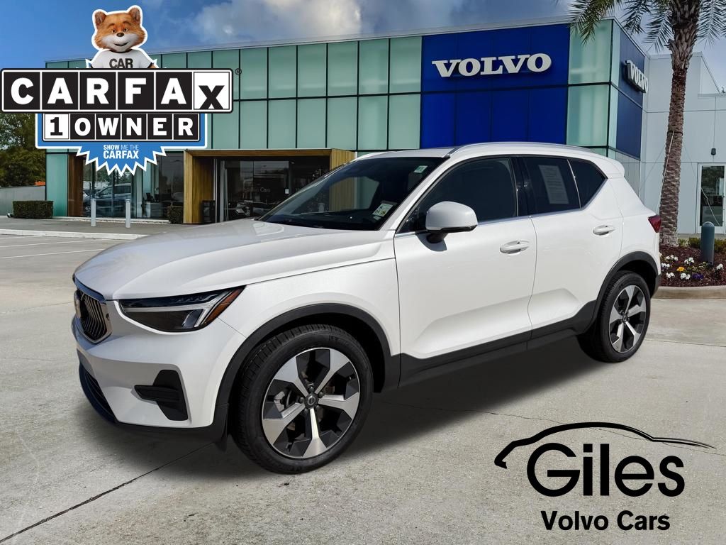 2024 Volvo XC40