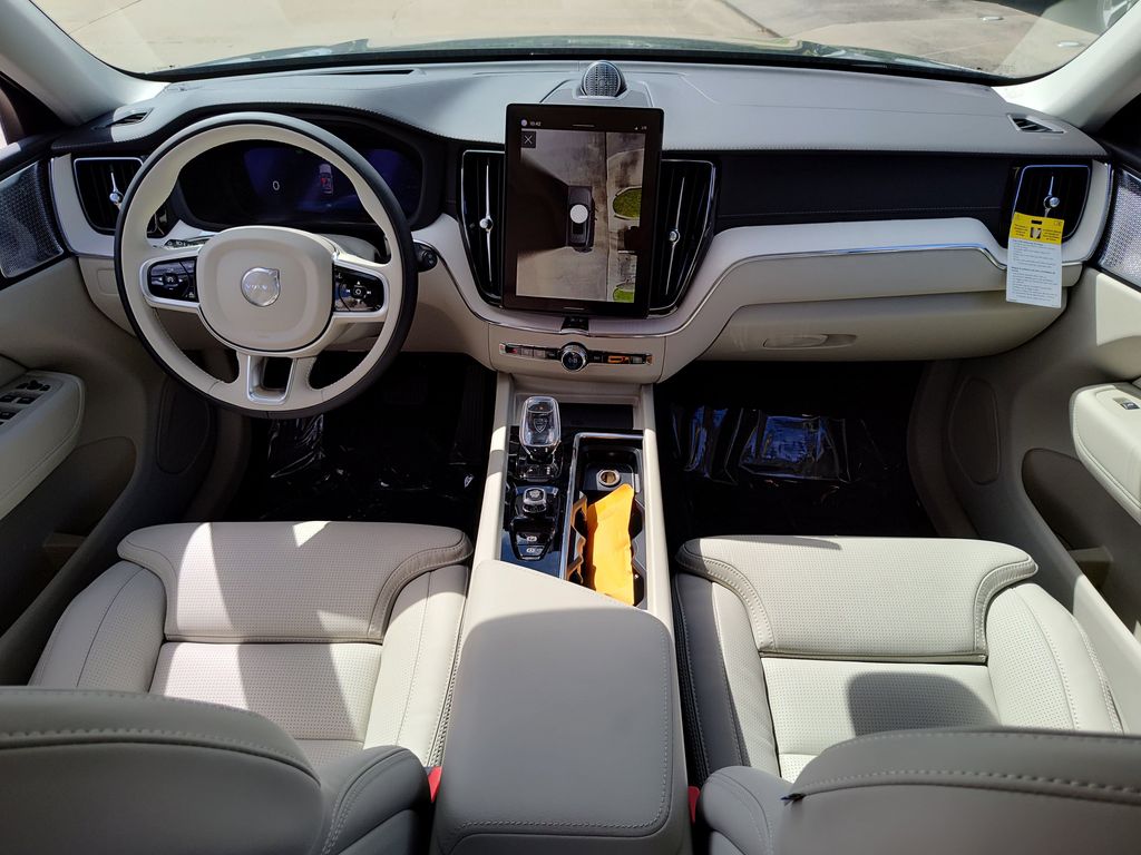 2026 Volvo XC60 Ultra - Photo 13